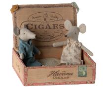 MAILEG I Mum and Dad mice in their cigar box