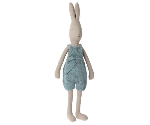 MAILEG I Large rabbit with knitted overalls, Size 4 - 62cm
